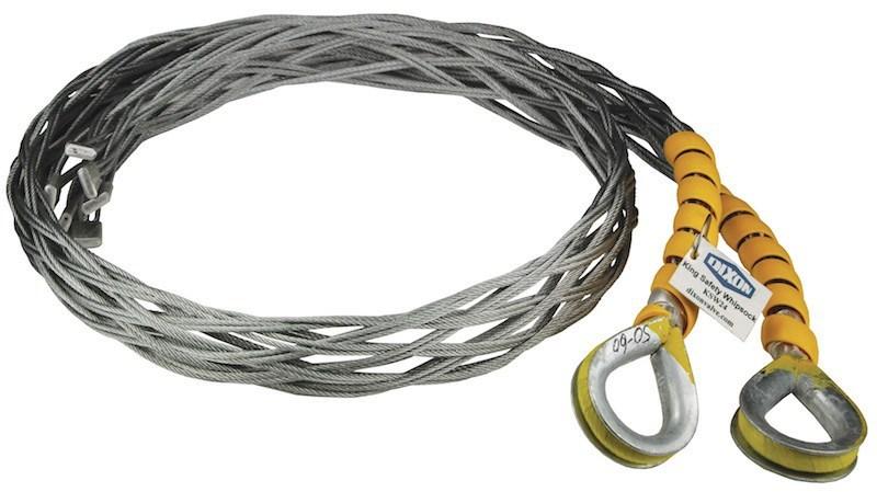 Bevel Geared CrankRewind Hose Reel: 1" I.D., 135' hose capacity, less hose, 3000 PSI